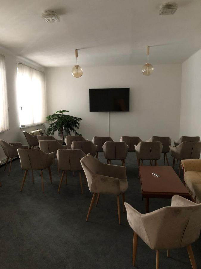 Sporthotel Milevsko Екстериор снимка